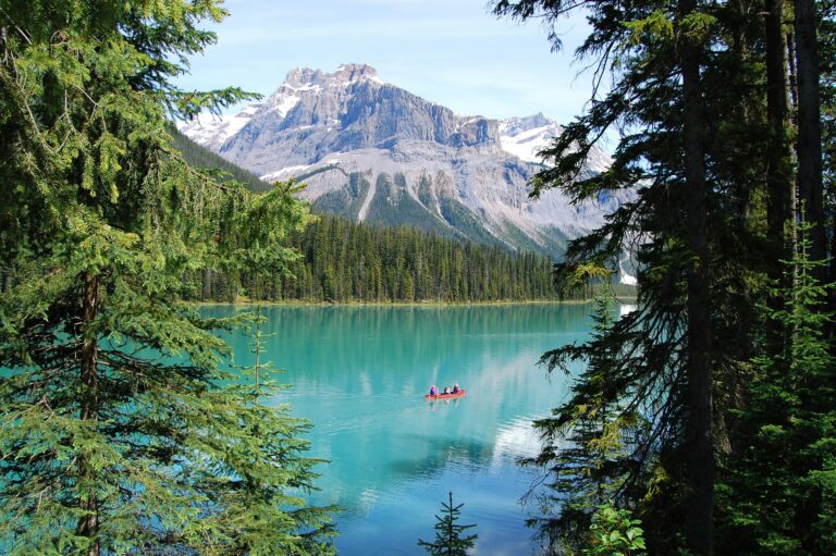 Read more about the article Life in Canada: What It’s Really Like to Live in Canada